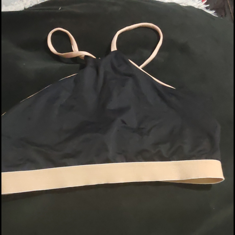 CALI DREAMING SCULPOR TOP-XSSIZE 1BLACK &CREAM - Picture 6 of 8